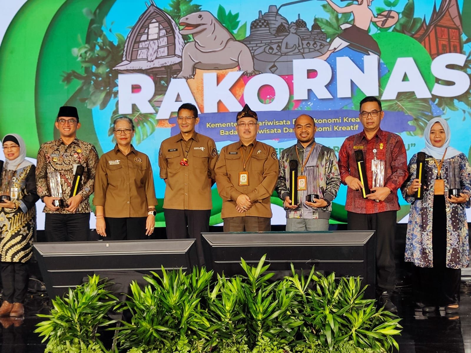 Kota Makassar Raih Penghargaan Dari Kemenparekraf Sebagai Kota Kreatif